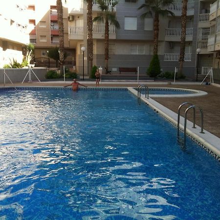 Exceptionnel Appartement En Espagne Torrevieja Dış mekan fotoğraf