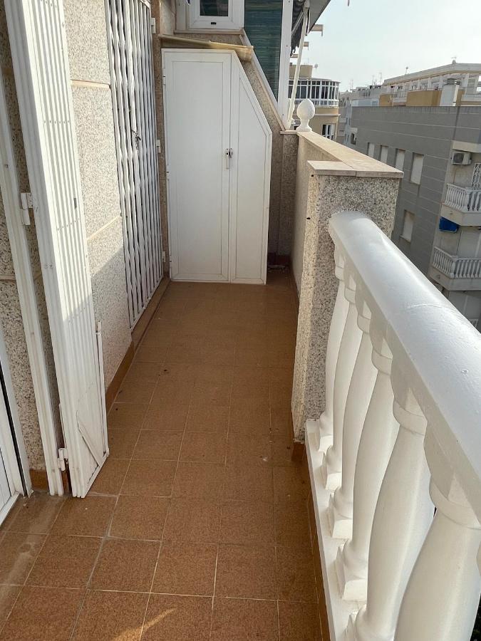 Exceptionnel Appartement En Espagne Torrevieja Dış mekan fotoğraf
